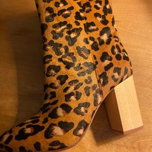 Anthropologie never worn Farylrobin leopard print boots